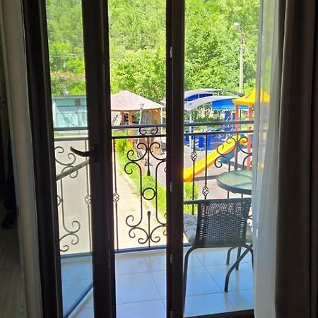 보르조미 My House 빌라 외부 사진