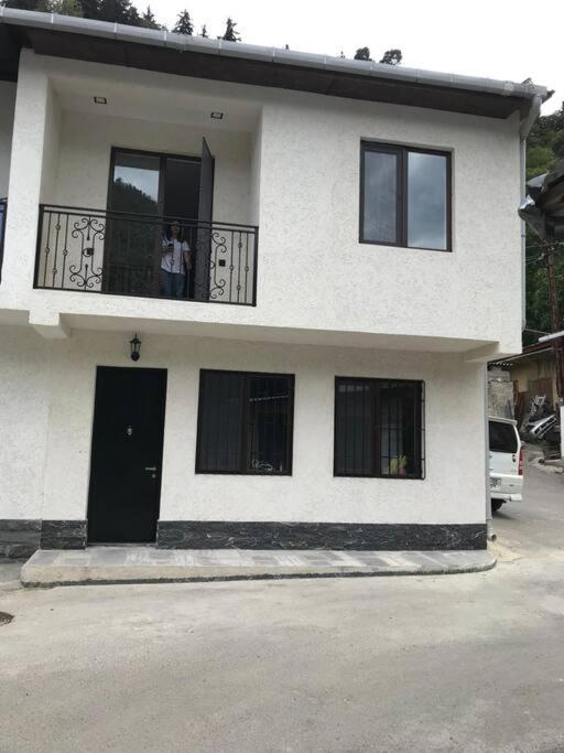 보르조미 My House 빌라 외부 사진